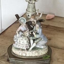 Vintage Ceramic Piece