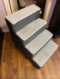 Dog stairs
