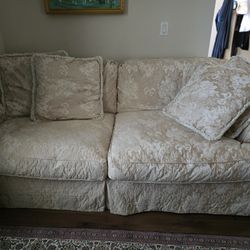 Floral Pattern Sofa 