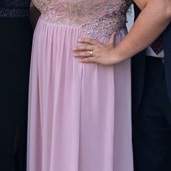 David’s Bridal Blush / Pink / Bridesmaid dress