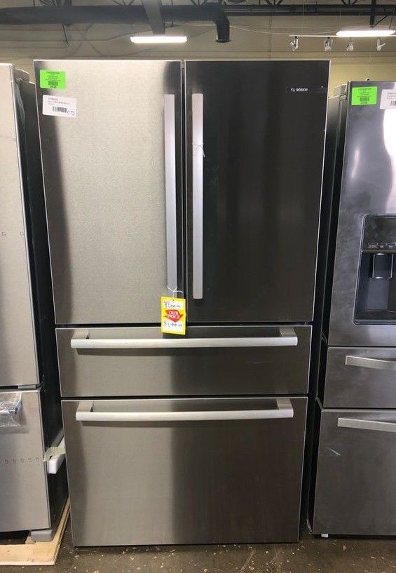 Bosch Counter Depth French Door Refrigerator CS