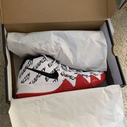 Kyrie 4 BHM Men’s Size 9.5 Used