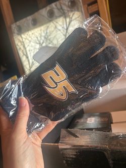 Ducks 25th anniversary gloves