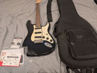 2013 Squier Vintage Modified '70s Stratocaster (Duncan Designed Pickups) + Gig Bag & Shubb Slide Bundle