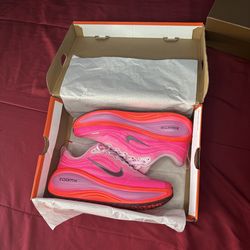 Nike ZoomX Pink Plus women’s Shoe