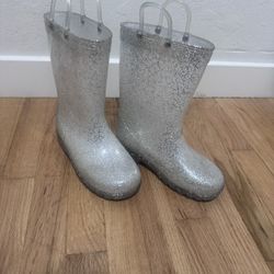 Raining Boots 