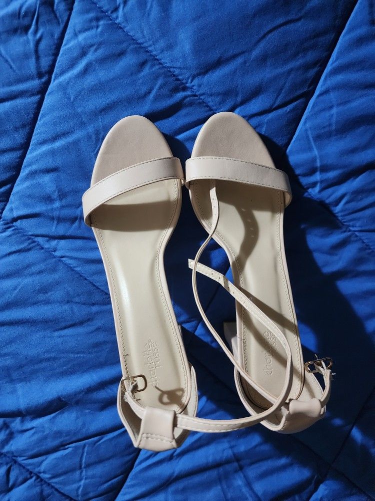 Beautiful beige heels