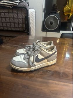 Kids, blue and white panda dunks size 2