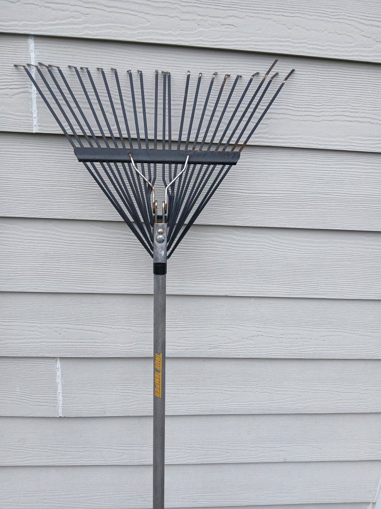 Metal Grass Rake