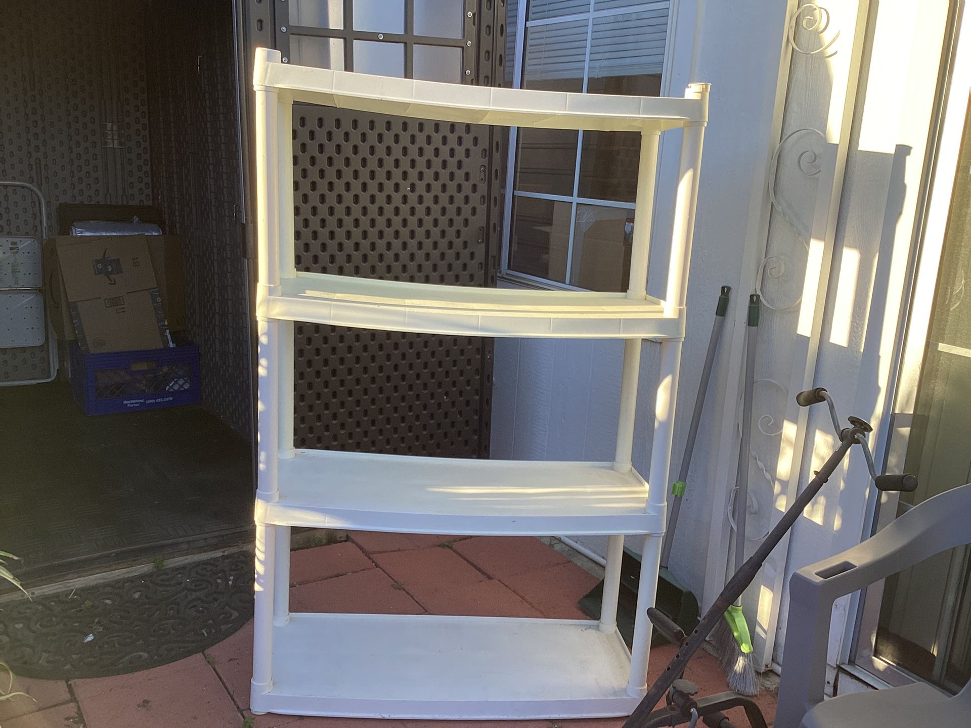 Storage Shelve Snap,s Apart $10