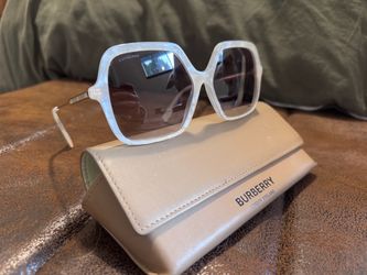 Burberry Sunglasses -NEW
