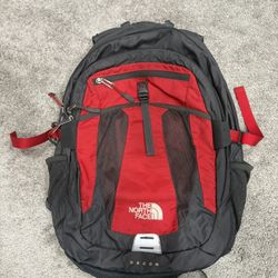 The North Face Backpack Recon Red Laptop Sleeve Hiking Camping Hiking School