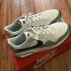 Nike Sz 13