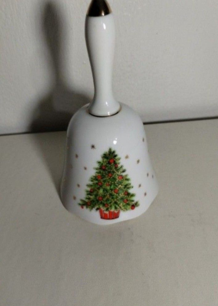 COLLECTIBLE PORCELAIN BELL 6" - N1