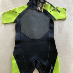 Brand New Kids 2mm Shorty In Size XXL