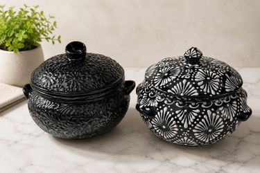 Talavera sopera (soup tureen)