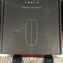 Brand New Tesla Mobile Connector
