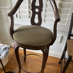 Bar Height Chair