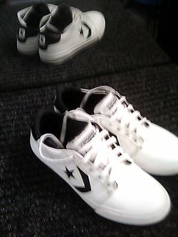 Gym shoe Converse size 6