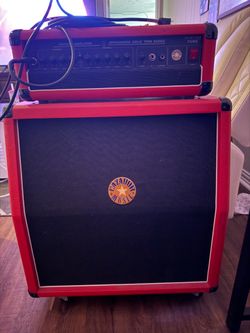 Cazador Music guitar amp head + cabinet setup