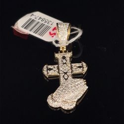10KT Yellow Gold Diamond Cross Praying Hands Pendant 3.6g .49CTW  135847/4 