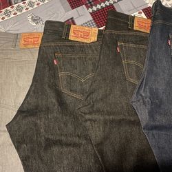 Men’s Levis 501 Original Shrink-to-fit Jeans 