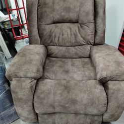 Recliner / Rocker