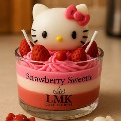 Hello Kitty Scented Candle 