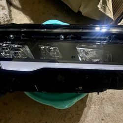 Honda Pilot 2023 2024 2025 2026 Passenger Headlight OEM Mint 