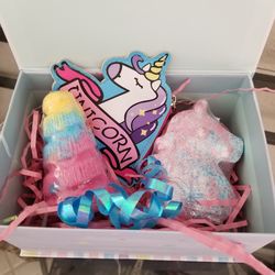 Magical Unicorn Bath Bombs Gift Set