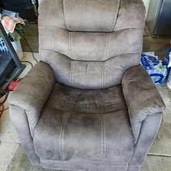 Lift Recliner