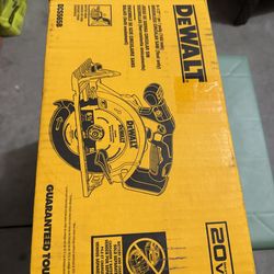 DEWALT 20V MAX Cordless Brushless 6-1/2 in. Sidewinder Style Circular Saw (Tool Only)