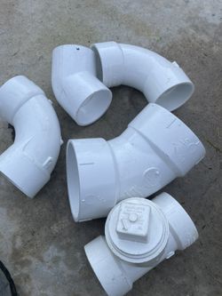 Lot of plumbing  pvc 3 inch