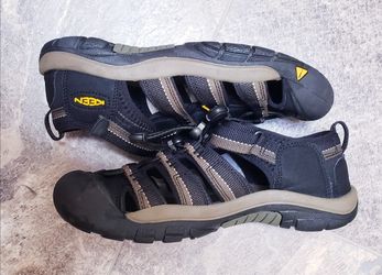 KEEN Newport H2 Waterproof Shoe/Sandals 