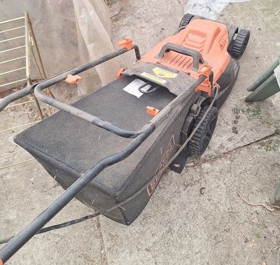 Electric Lawn Mower