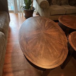 Matching Coffee Table & End Tables 