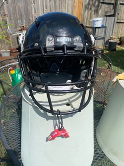 Schutt Youth Vengeance A11 2.0 Football Helmet