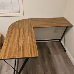 Corner Desk