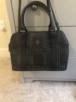 Black Vera Wang purse