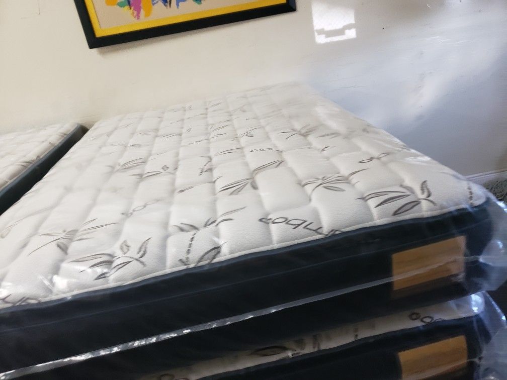 Brand New Mattress and Boxspring Set Queen Size, Pillow Top