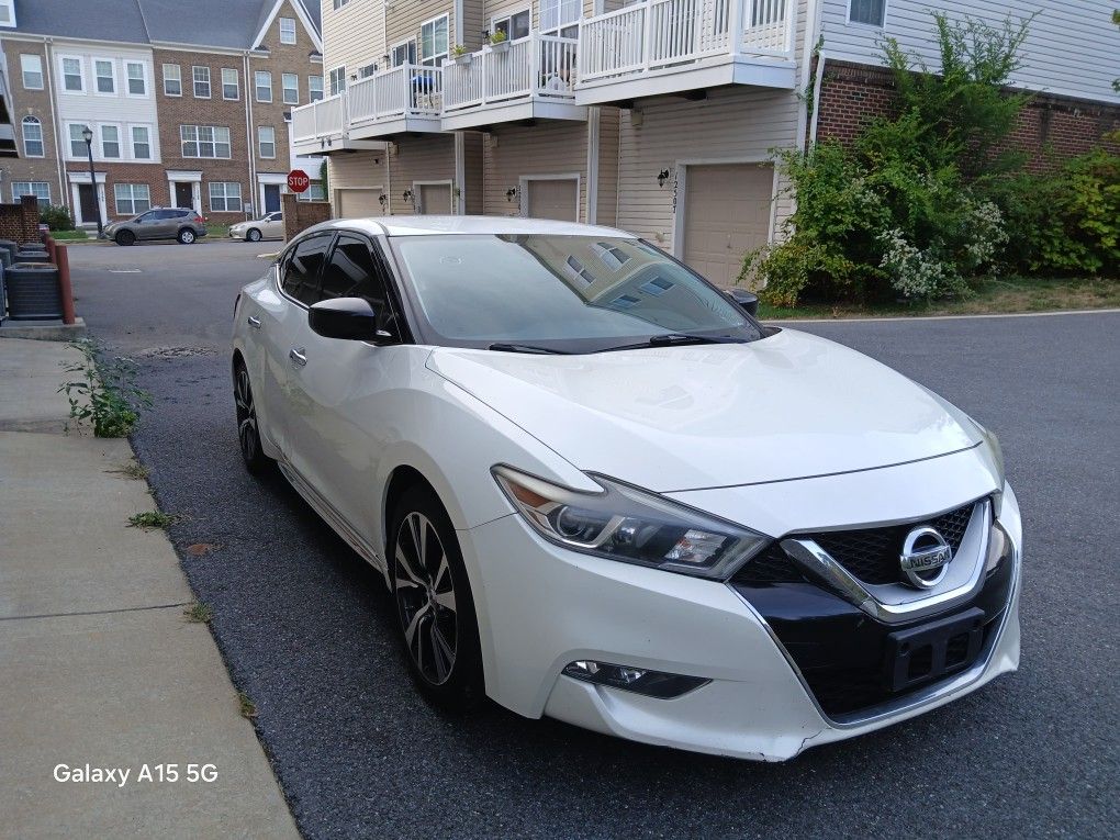 2017 Nissan Maxima