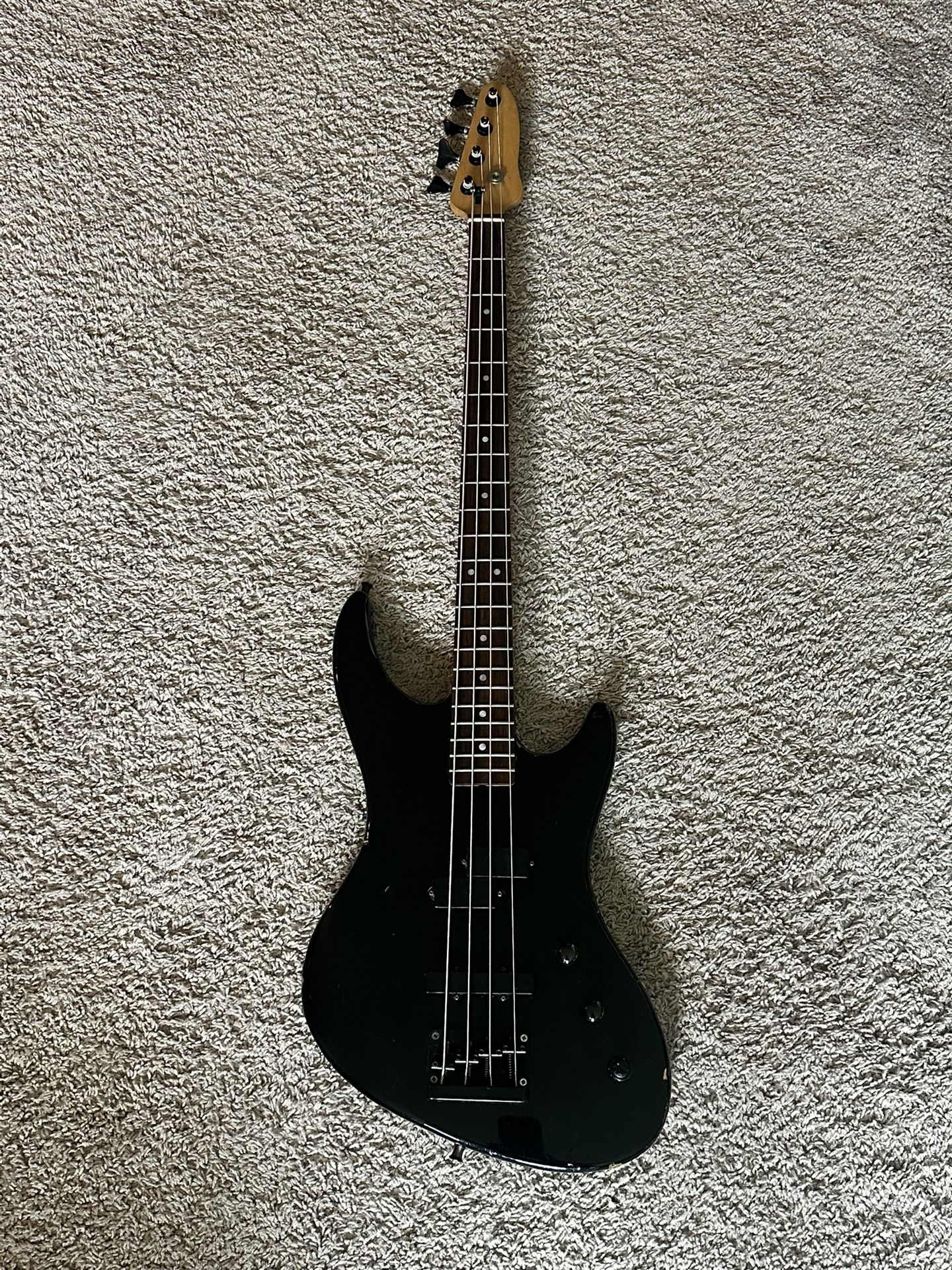 Guild Pilot Bass W/ Original Case