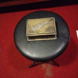 Vintage 1940s Or 50s Cigarette Box 