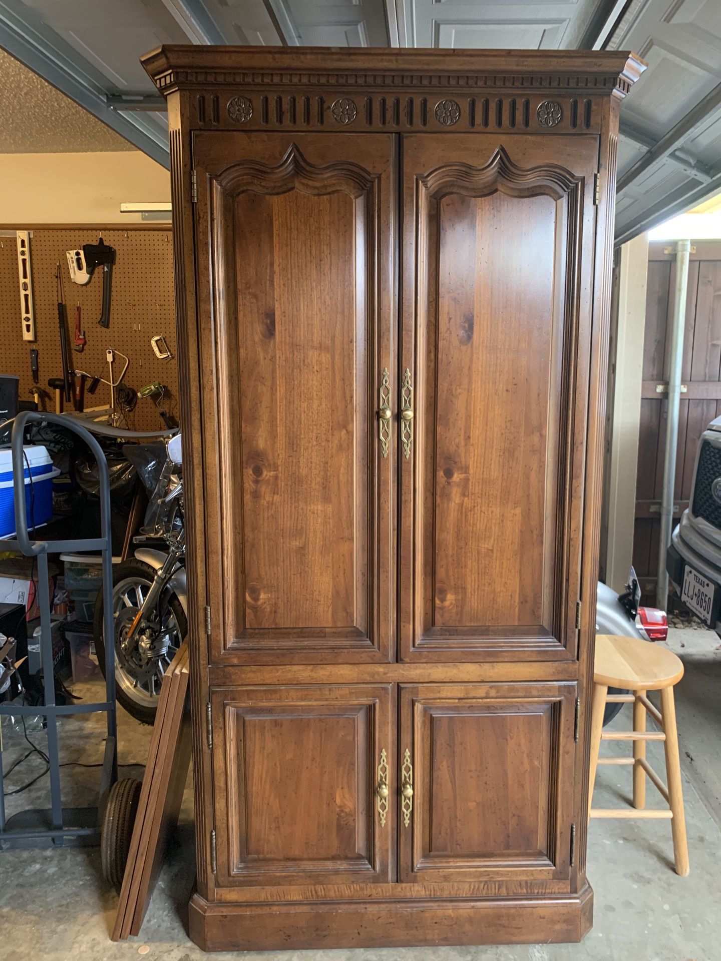Weir’s Media Cabinet - Free! Must pick up