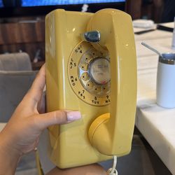 1980’s Butter Yellow Telephone