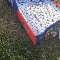Toddler bed