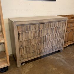 Grey Cheppi Server/Cabinet