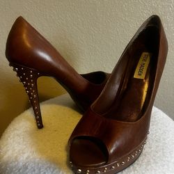 Steve Madden Brown Open Toed Stilettos 