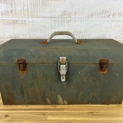Vintage Toolbox