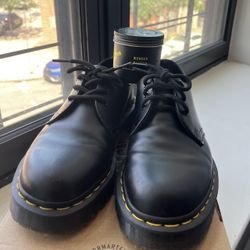Dr. Martens Women's Black Oxfords(off63)